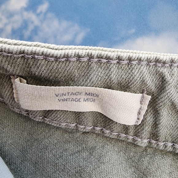 WOMEN'S SHORTS UNIVERSAL THREAD GRAY 2/26  NWT - Picture 5 of 8